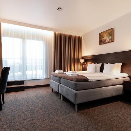 Adoryal Hotell Ταλίν Εξωτερικό φωτογραφία