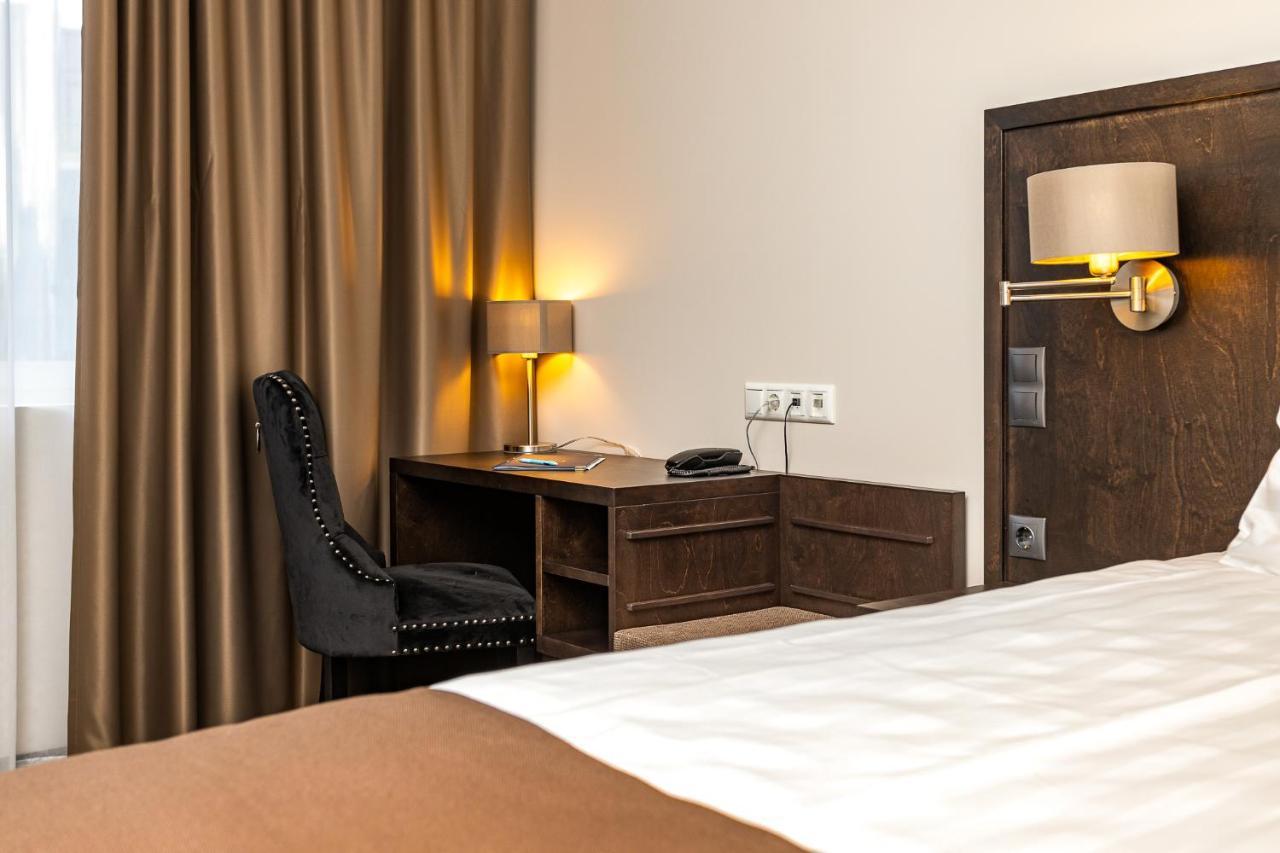 Adoryal Hotell Ταλίν Εξωτερικό φωτογραφία