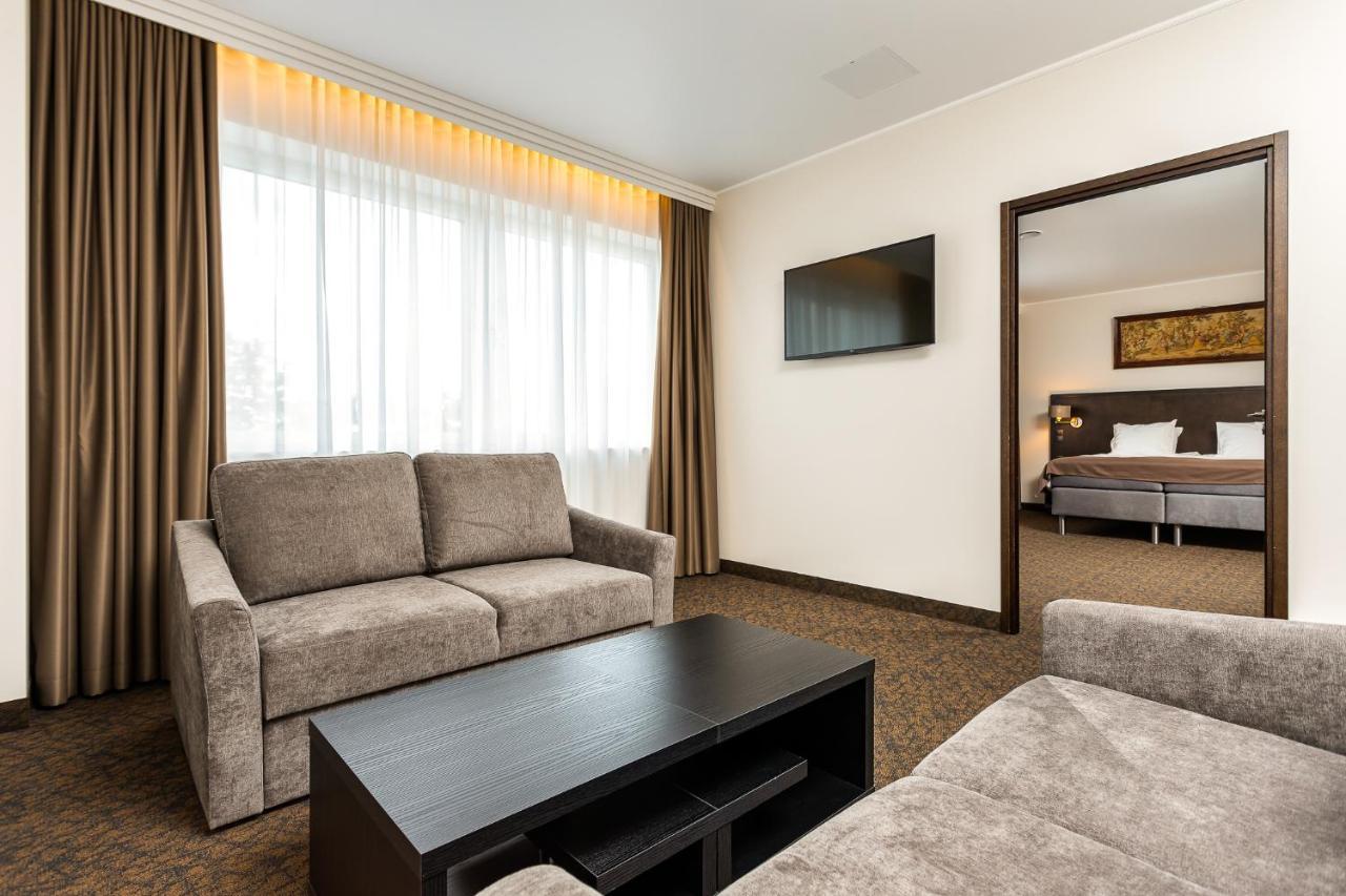 Adoryal Hotell Ταλίν Εξωτερικό φωτογραφία