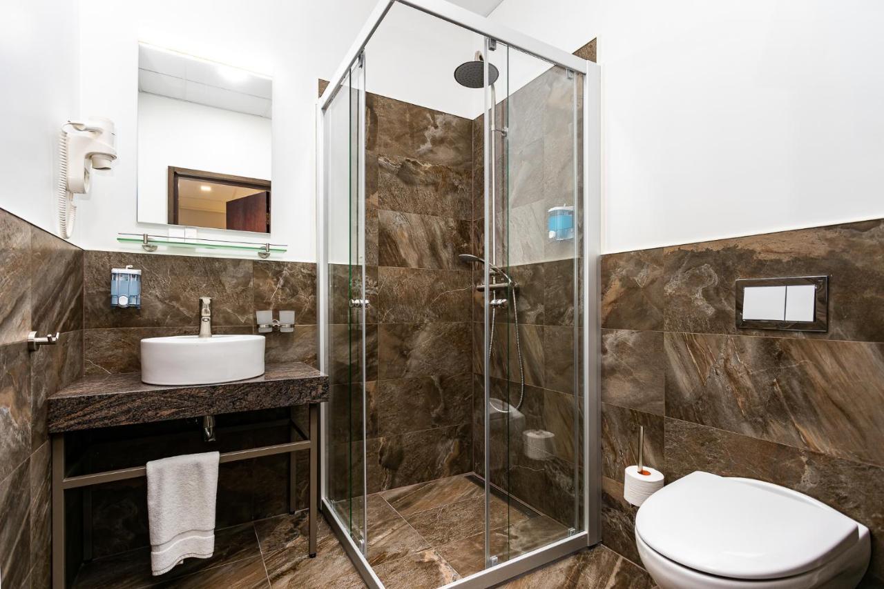 Adoryal Hotell Ταλίν Εξωτερικό φωτογραφία