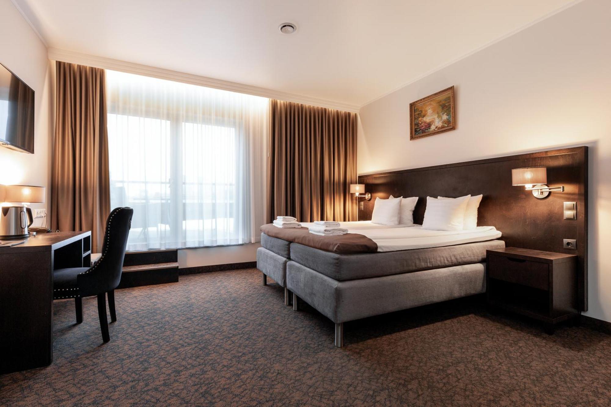 Adoryal Hotell Ταλίν Εξωτερικό φωτογραφία
