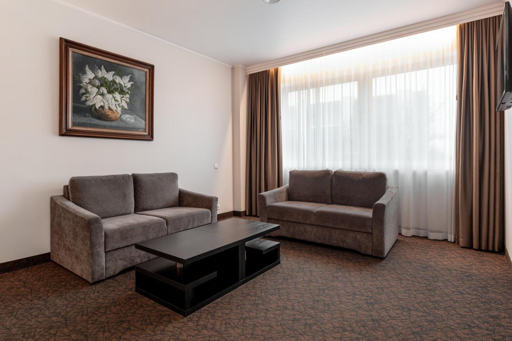 Adoryal Hotell Ταλίν Εξωτερικό φωτογραφία