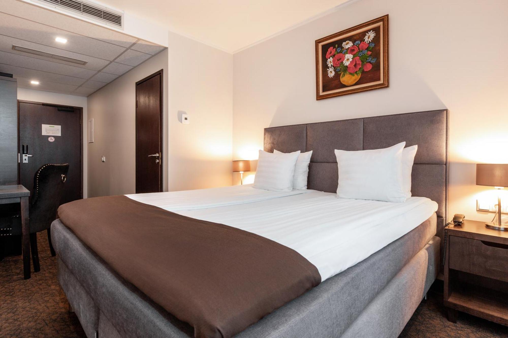 Adoryal Hotell Ταλίν Εξωτερικό φωτογραφία